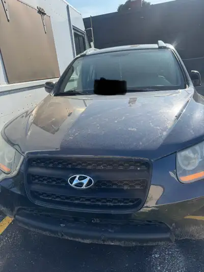 Please contact me at +16476086382 This 2008 Hyundai Santa Fe is a reliable, well-maintained SUV perf...