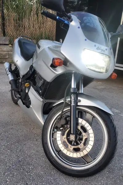 2003 Kawasaki Ninja 500R EX500 Great bike for anyone, especially the new Rider looking for something...