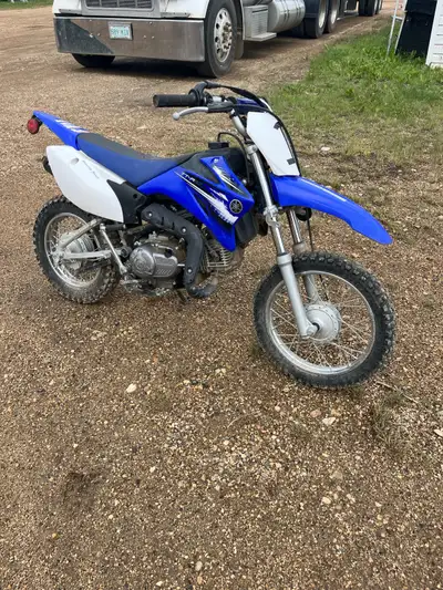 2011 Yamaha TTR 110 dirtbike. 4 spd auto shift (no hand clutch). Great starter bike. Runs great, sta...