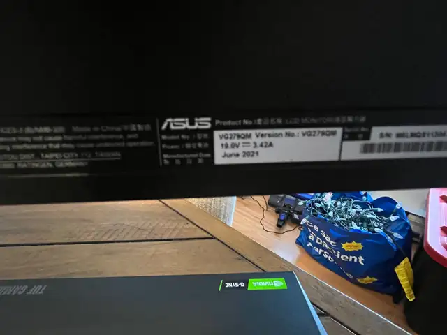 ASUS 27” monitor in Monitors in Gatineau - Image 3