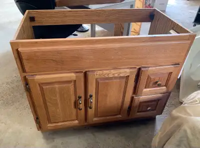 SOLID OAK VANITY w MEDICINE CABINET, Counter w Hardware, View more