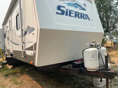 I have a good condition bumper pull 2007 Forest River Sierra T301 with very high off-grid capabiliti...