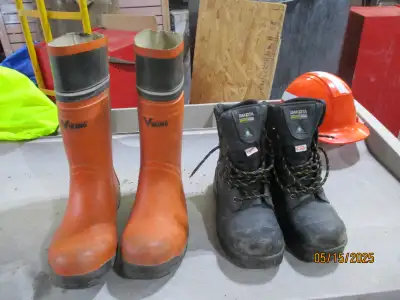 SIZE 9 STUDABLE SAFETY RUBBER BOOTS, View more