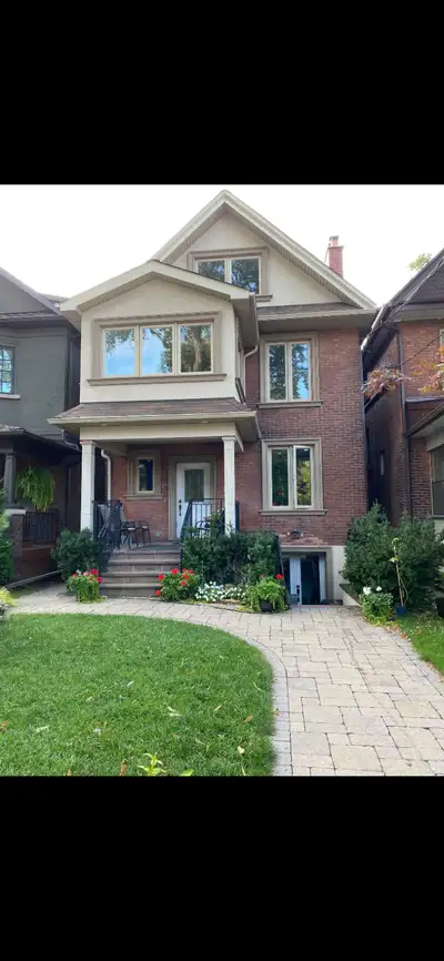 High Park - one bedroom apartment in fourplex