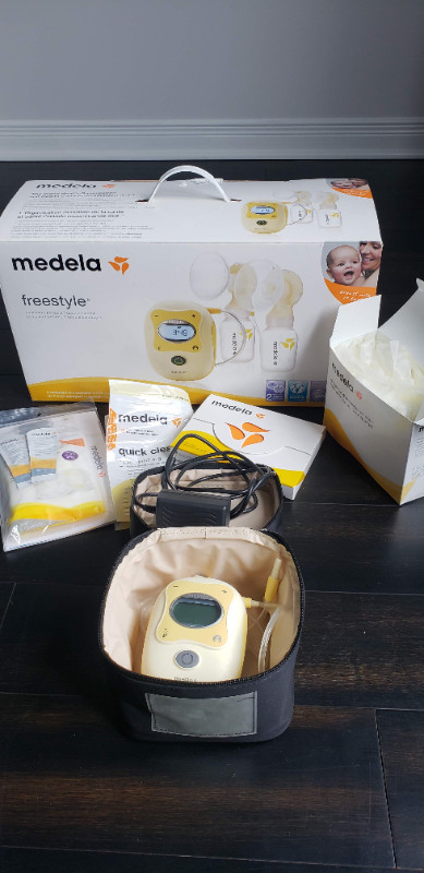 Medela freestyle double electric breast pump in Feeding & High Chairs in Gatineau