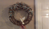 Grapevine wreath with bird