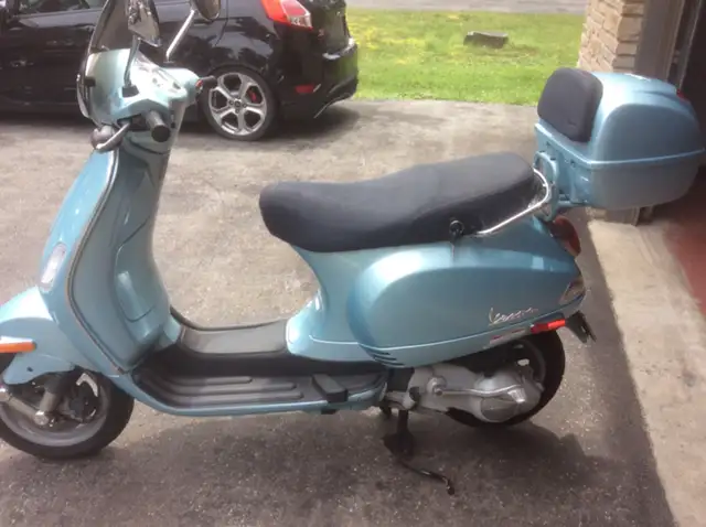 Vespa XL150 Scooter in Scooters & Pocket Bikes in Barrie - Image 3