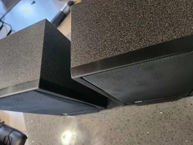 Vintage Yorx Speakers in Speakers in Edmonton - Image 7