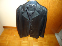 **LEATHER JACKET FOR WOMEN**