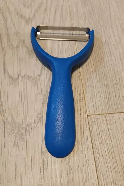 Blue Peeler , View more
