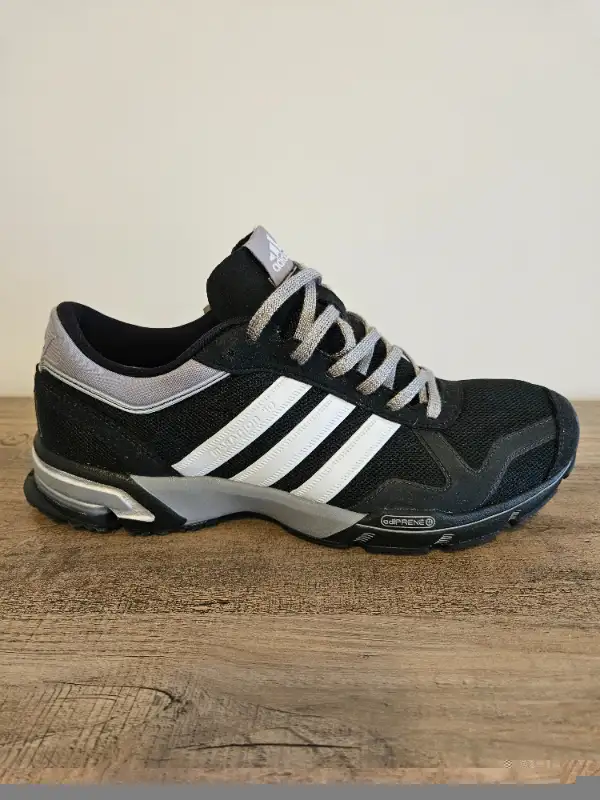 Adidas Marathon 10 Black and grey BNWT Men's Sz. 8.5 in Men's Shoes in Kitchener / Waterloo - Image 3