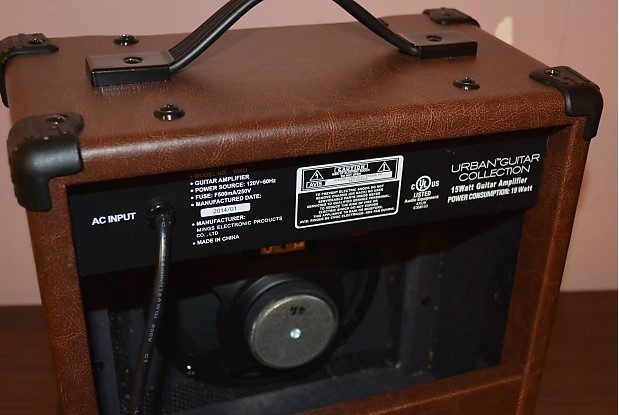 BRAND NEW Urban KU-28 Brown Guitar Amplifier With Reverb 15 Watt in Amps & Pedals in Markham / York Region - Image 2