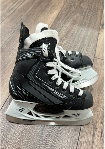 Kids Hockey Skates Size 13 US, View more