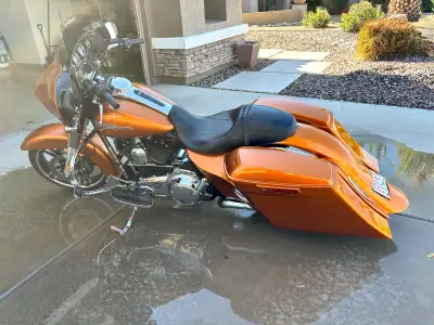 Fantastic like new condition, New tires last year, bike is down in Phoenix Arizona. Garage kept. Bad...