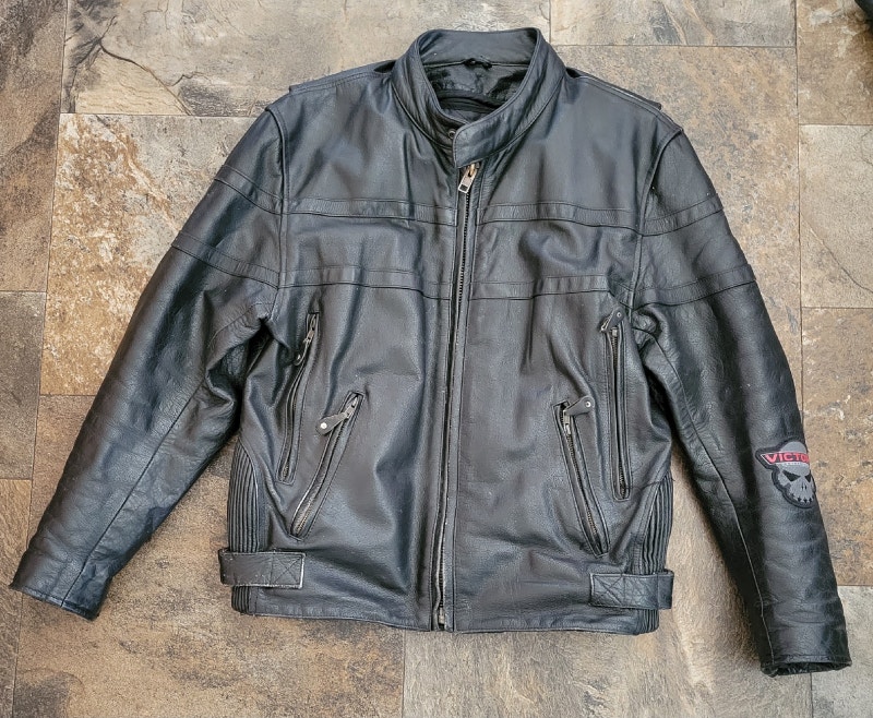 Men's Leather Motorcycle Gear, Chaps & Jacket Other Saskatoon Kijiji