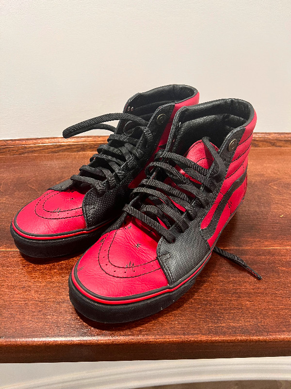 Vans Marvel SK8-Hi Deadpool Shoes Size 10 in Men's Shoes in Markham / York Region