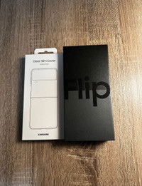 New Samsung Z  Flip 4 256GB Brand New Black canadian model