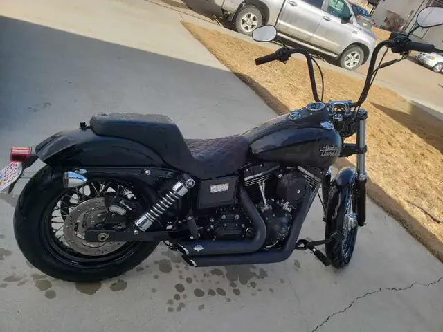 2015 street bob for sale! in Street, Cruisers & Choppers in Red Deer - Image 7