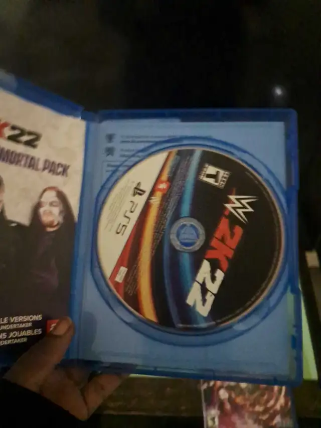 ps5 games,ps4,drone,iphone 11, Samsung in General Electronics in Saskatoon - Image 5