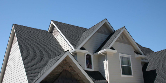 PRO TAK ROOFING in Roofing in Edmonton - Image 2
