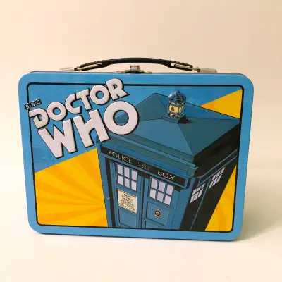 2012 BBC Doctor Who Tin Metal Collectible Lunch Box Tote Tardis