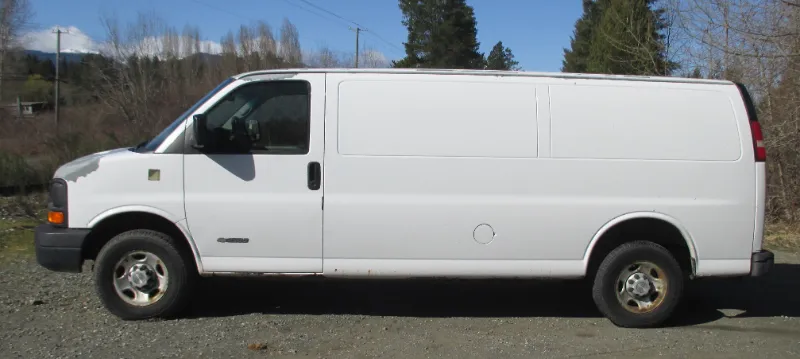06 Chevrolet Express 2500 Van, V8, Heat, Work, or Cargo Van
