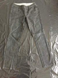 725 Originals TM/MC Women's / Ladies Jeans, Size 5 $6