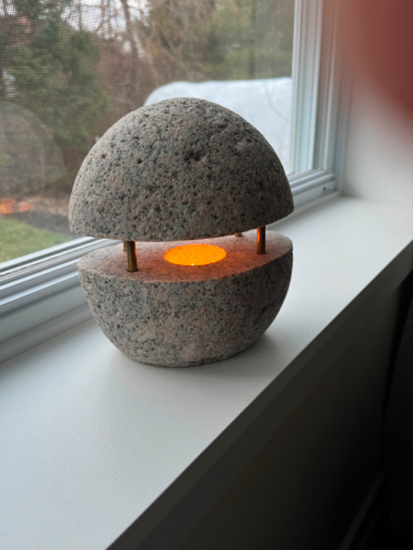 Split Beach Stone Candle in Home Décor & Accents in City of Halifax