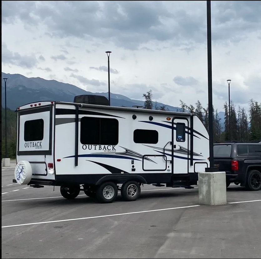 2018 Outback 210 URS Ultra Light traver trailer for sale | Travel ...