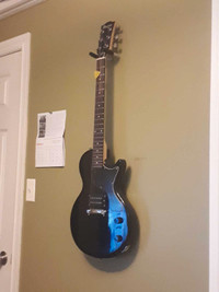 Electric guitar made by Gibson