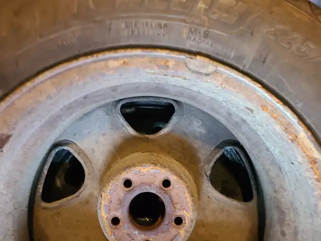17 inch all season tires on rims in Tires & Rims in St. John's - Image 2