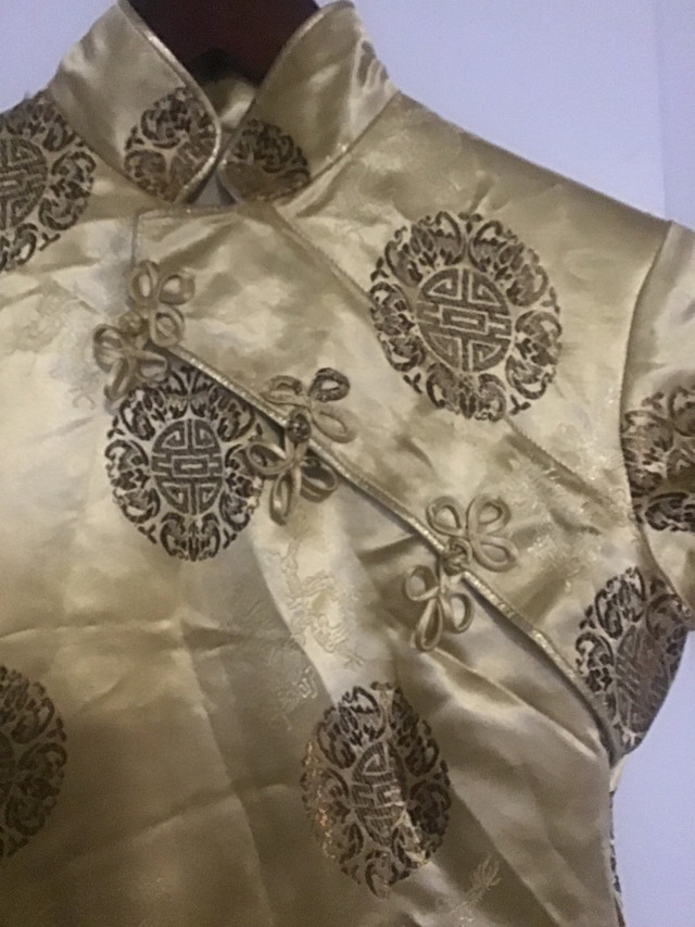 Vintage silk oriental dress in Women's - Dresses & Skirts in Burnaby/New Westminster - Image 2
