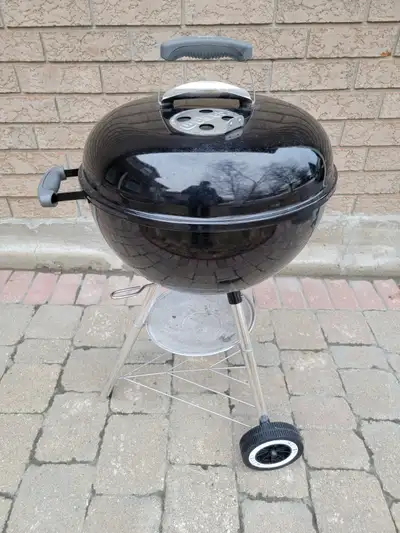 Weber Original Charcoal Kettle BBQ Grill with One-Touch Cleaning, View more