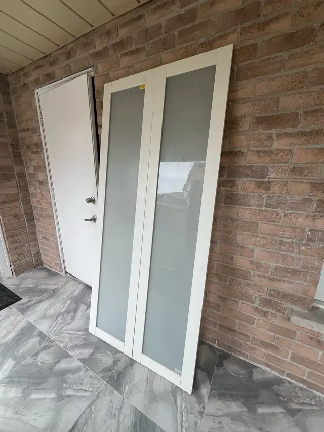 IKEA Wardrobe Frosted Glass Sliding Doors in Dressers & Wardrobes in City of Toronto - Image 3
