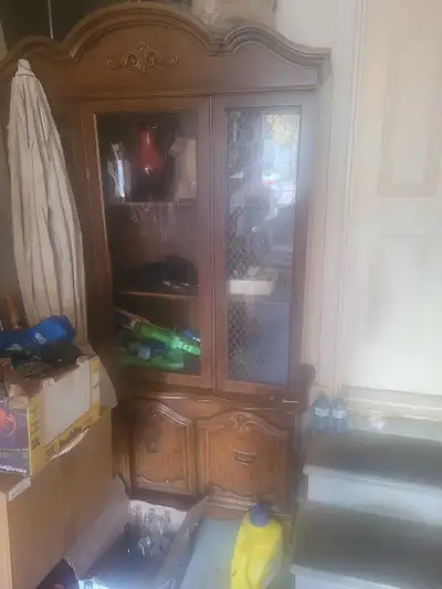 Free must pick up located in Markham