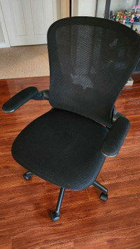 Ergonomic Office Desk Chair 