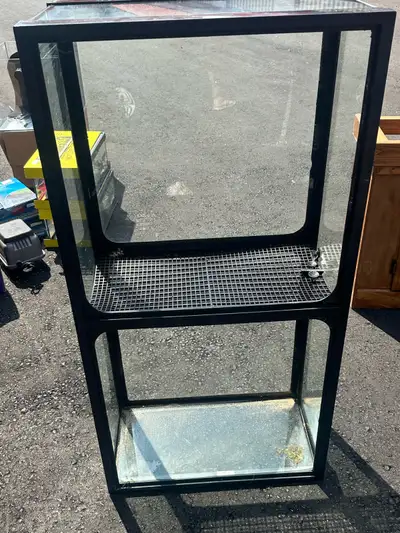 used  80 gal Seapora low boy frag tanks., View more