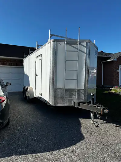 Walk on roof with ladder access. Pump jack rack with rear rollers. Duel axles. Tires are in great sh...