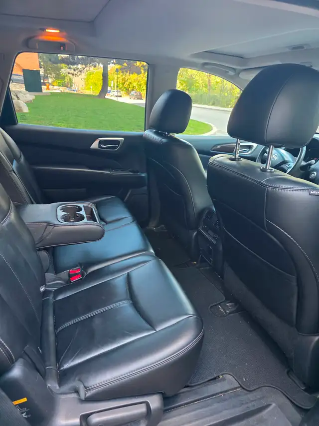 2015 Nissan pathfinder SL $680063871127344003124