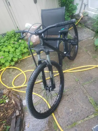 Perfect condition Norco Ryde 26-inch dirt jumper on a medium frame. Upgrades include - Continental c...