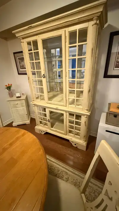 Buffet and Hutch, View more
