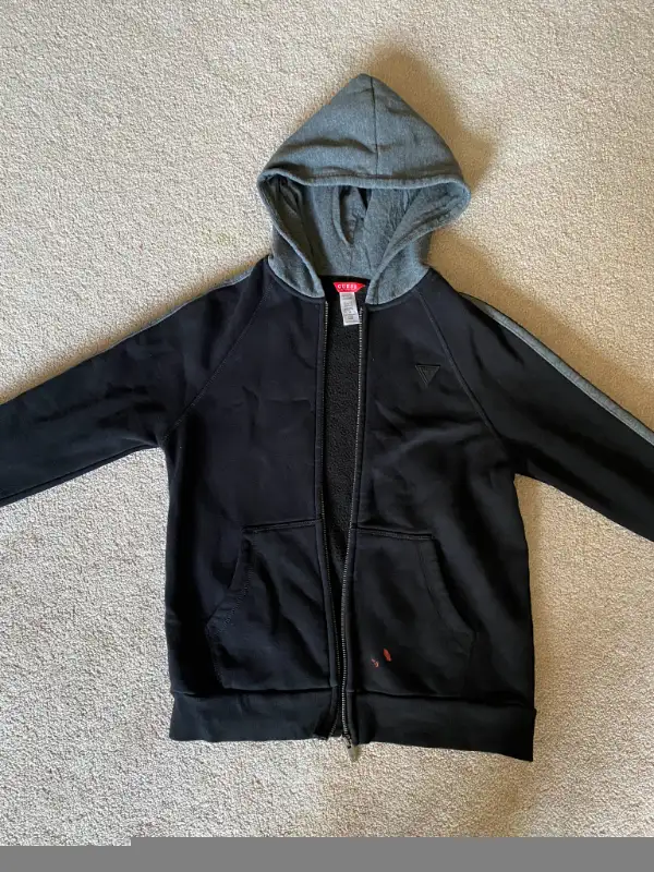 Selling Guess kids jacket - 14T in Kids & Youth in St. Albert - Image 4