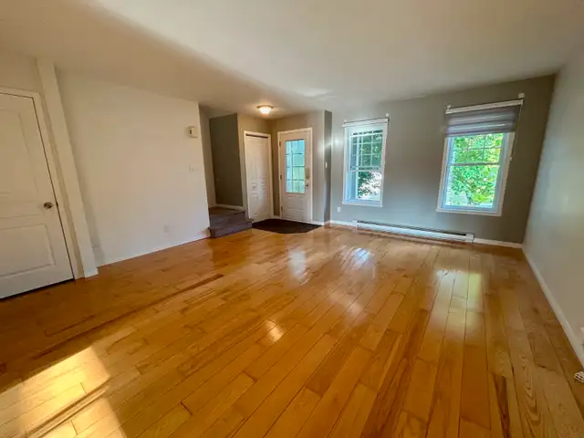 House for rent - two-generation63760493120515123