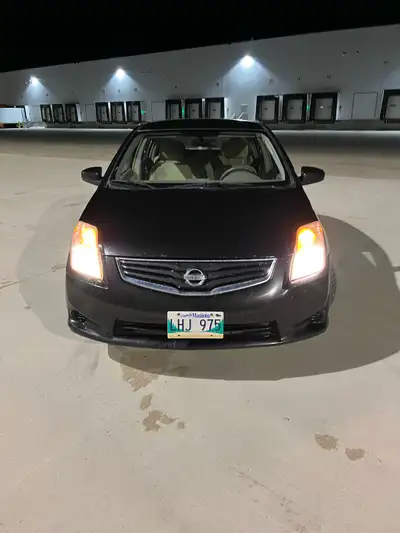 2010 NISSAN SENTRA MECHANIC SPECIAL!! AS IS!! NOT SAFETIED!! SAFETY EXPIRED AUG 2024!! NEEDS TRANSMI...