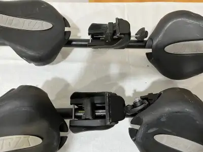 Yakima kayak holder , Voir plus