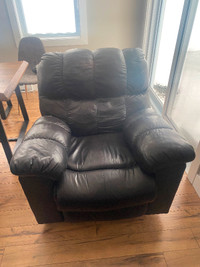 Reclining Rotating Chair $125 obo. Or Make an Offer