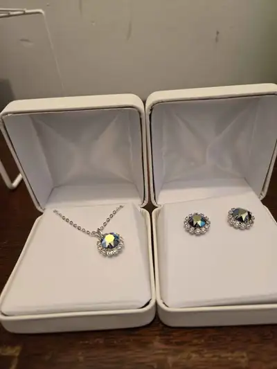 jewelry set, View more