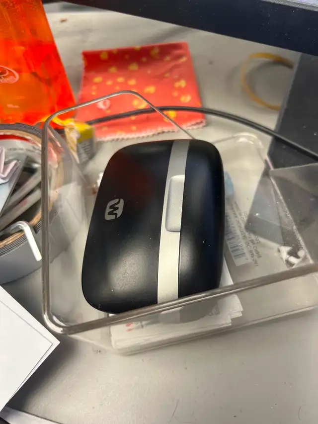 Found ear bud case at business )empty)65491784344833120