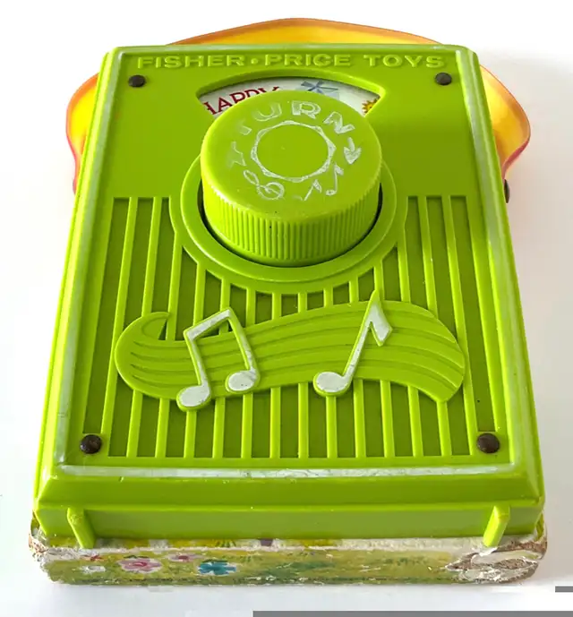 Vintage 1970 Boîte à musique FISHER PRICE #768 Happy Birthday in Arts & Collectibles in Lévis - Image 5