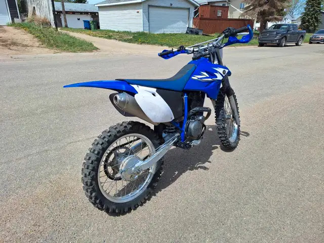 2006 Yamaha TTR-230 in Dirt Bikes & Motocross in Moose Jaw - Image 4